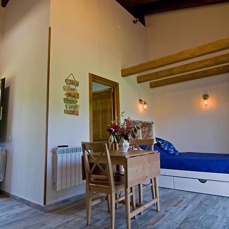 Apartamentos ECOviella Habitación foto