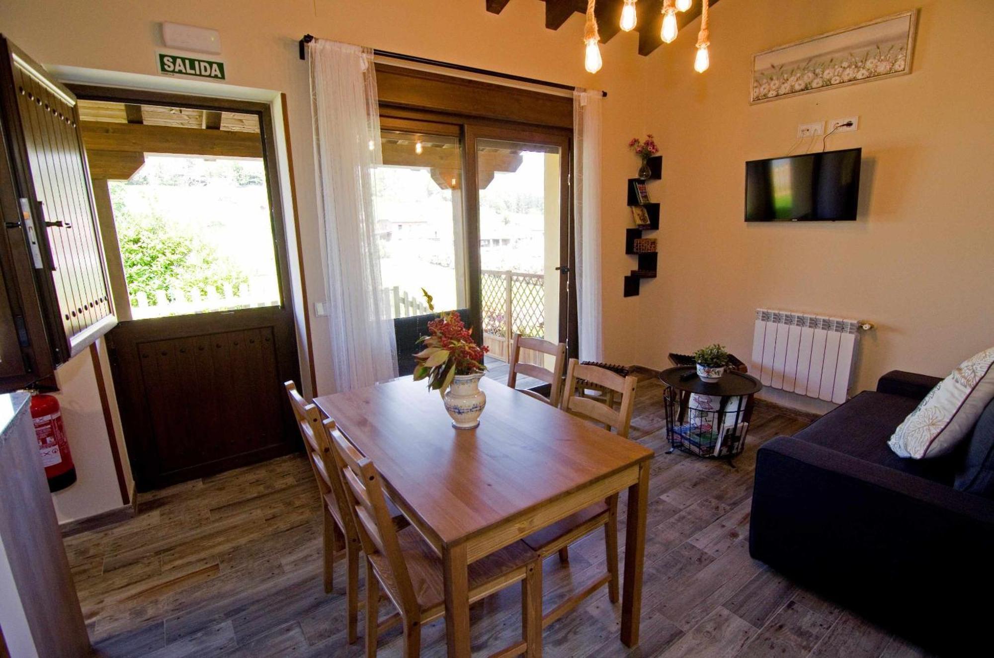 Apartamentos ECOviella Habitación foto